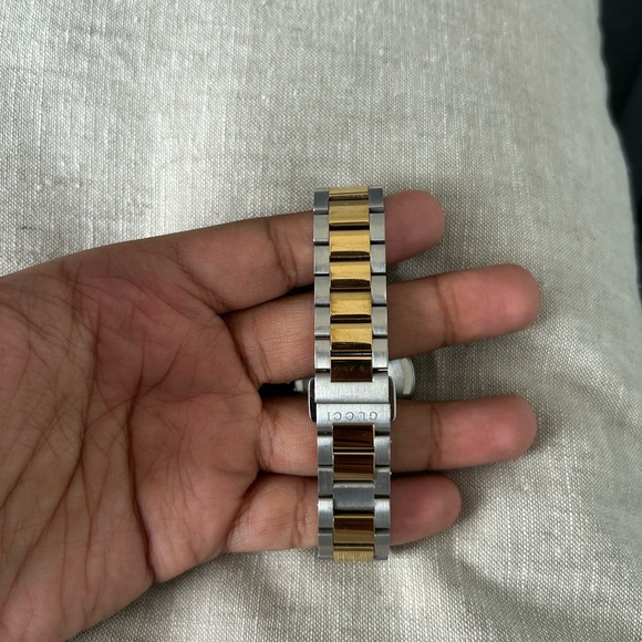 Gucci G Timless Bracelet Watch , 27 mm - Picture 5 of 5